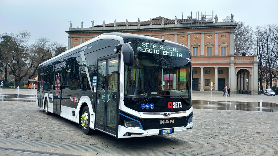 Trasporto pubblico, aumenta il biglietto urbano: ecco quanto costerà da agosto