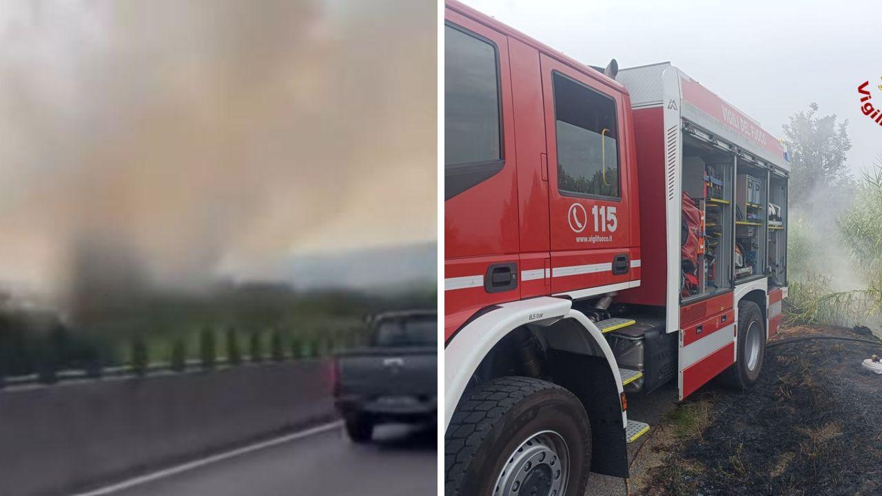 La colonna di fumo e un mezzo dei vigili del fuoco