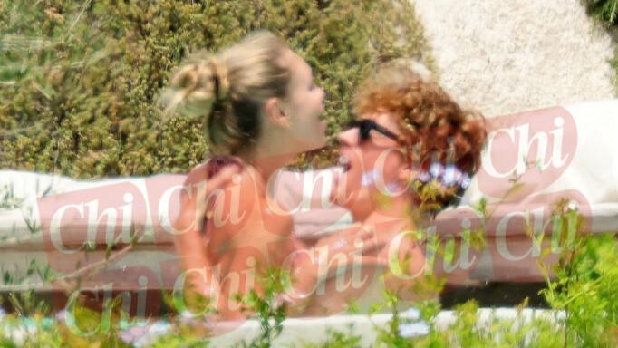 Sinner, vacanza d’amore a Porto Rafael con Laila Hasanovic: le foto esclusive di “Chi”