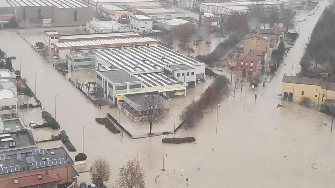 
	L'alluvione del 2020 a Nonantola in una foto scattata dall'elicottero dei vigili del fuoco

