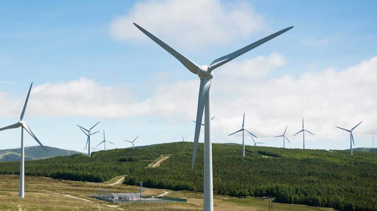 Ploaghe dice sì al repowering di Erg, il sindaco: «L’eolico è un vantaggio per il territorio» – Cosa prevede il progetto