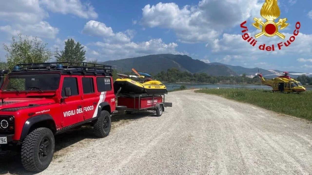 Il corpo è stato ritrovato a 12 metri di profondità all'interno del laghetto