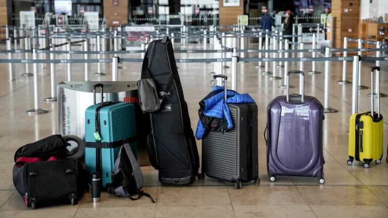 Ryanair avverte: «Con le nuove regole sul bagaglio a mano, addio ai voli da 20 euro»