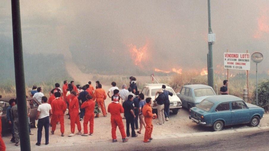 Nove morti nell’incendio del 1983: Tempio ricorda la tragedia di Curragghja