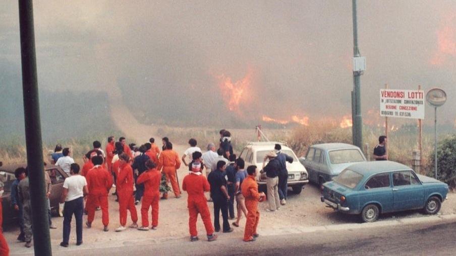 Nove morti nell’incendio del 1983: Tempio ricorda la tragedia di Curragghja