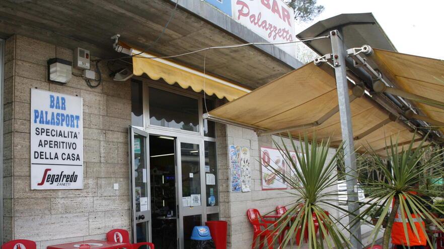 Il bar in una foto d'archivio