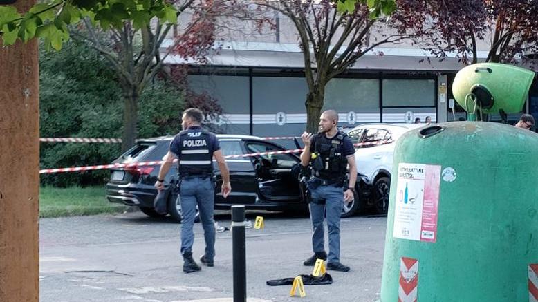 Rissa con i coltelli alla Canalina, si stringe il cerchio sugli aggressori