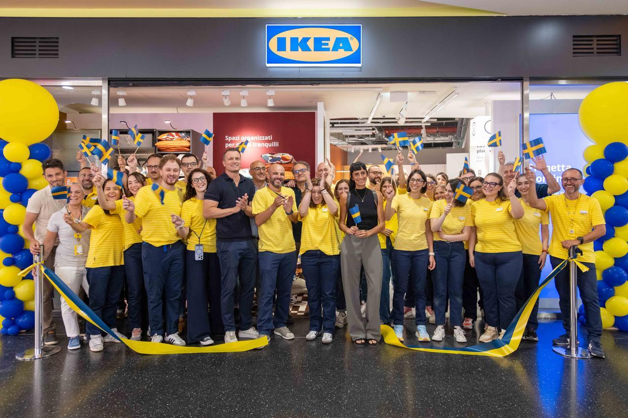Ikea apre a Reggio Emilia, inaugurato il primo Plan and Order Point ai Petali: ecco di cosa si tratta