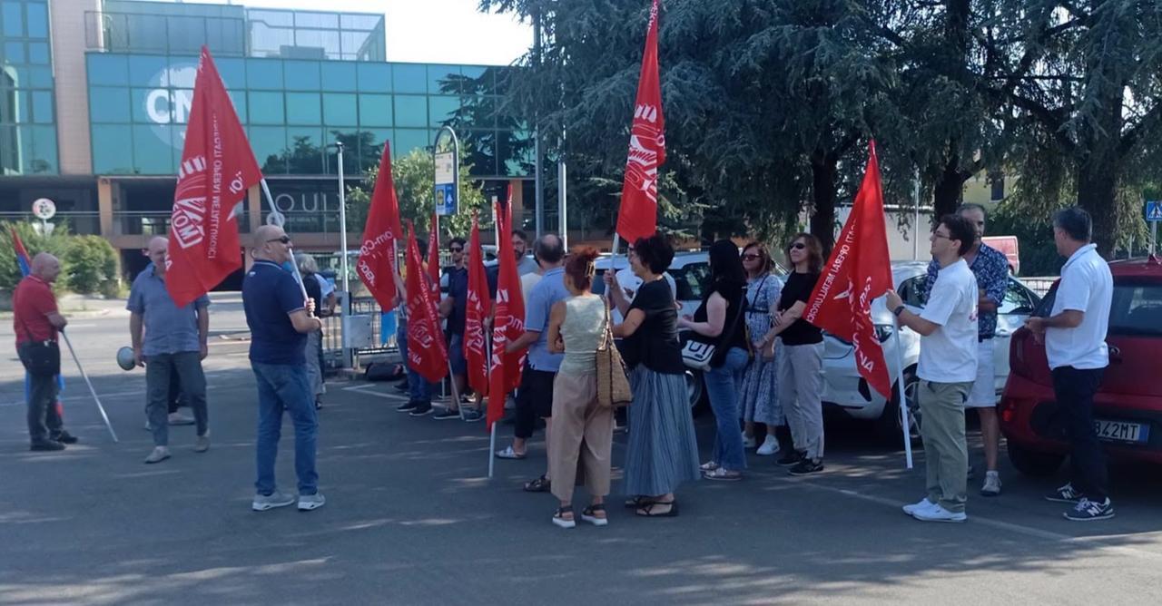 Zenita Group, sciopero anche a Modena: «24 lavoratori trasferiti a Milano o Salerno, sono licenziamenti mascherati»