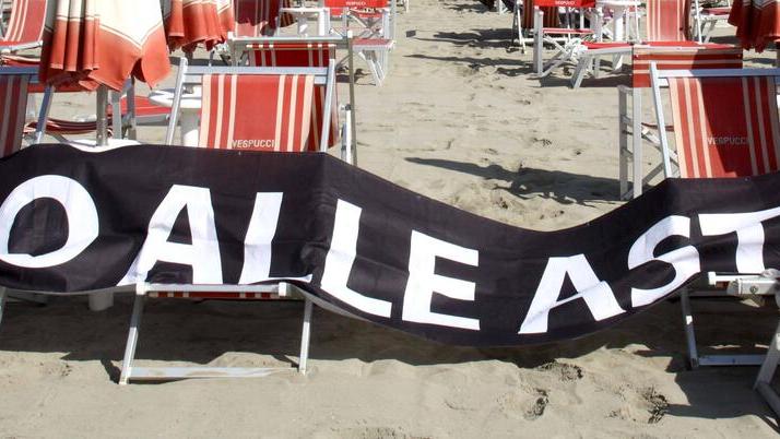 Spiagge all'asta, esposto in Procura: è il primo caso in Versilia