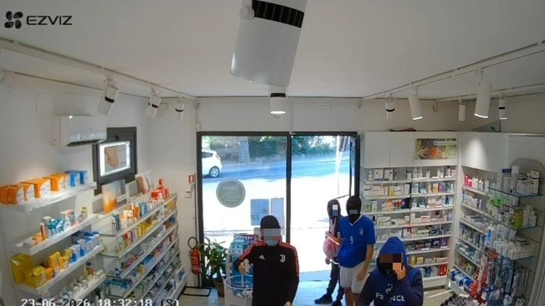 Rapine alla farmacia di Coviolo, identificati gli autori: tutti giovani dai 14 ai 16 anni