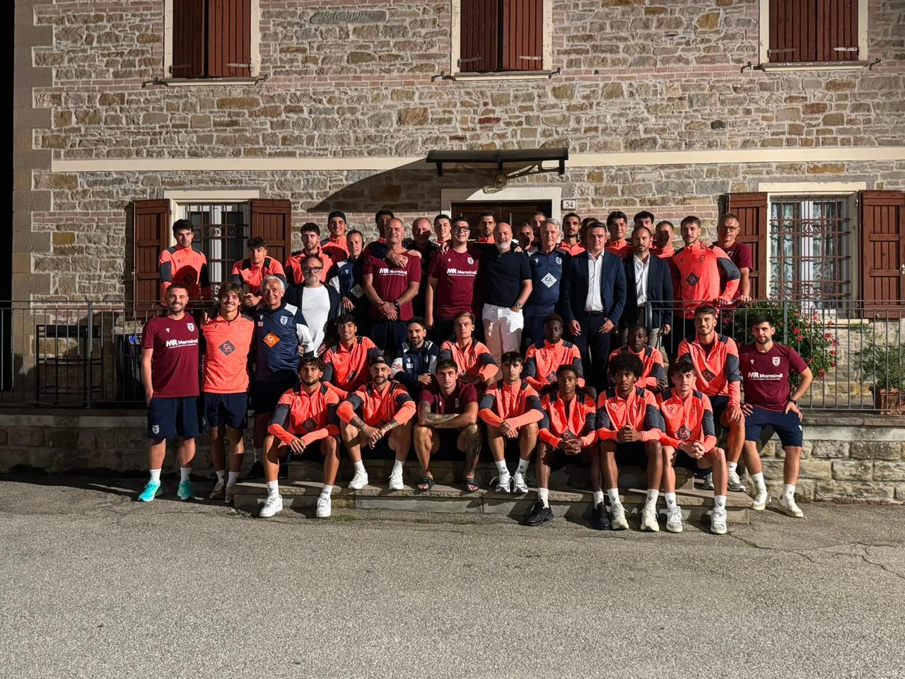 Reggiana, esordio in campionato con il Ravenna di Ronaldinho