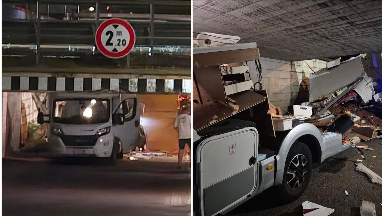 Il camper incastrato e distrutto nel sottopasso di via Respighi