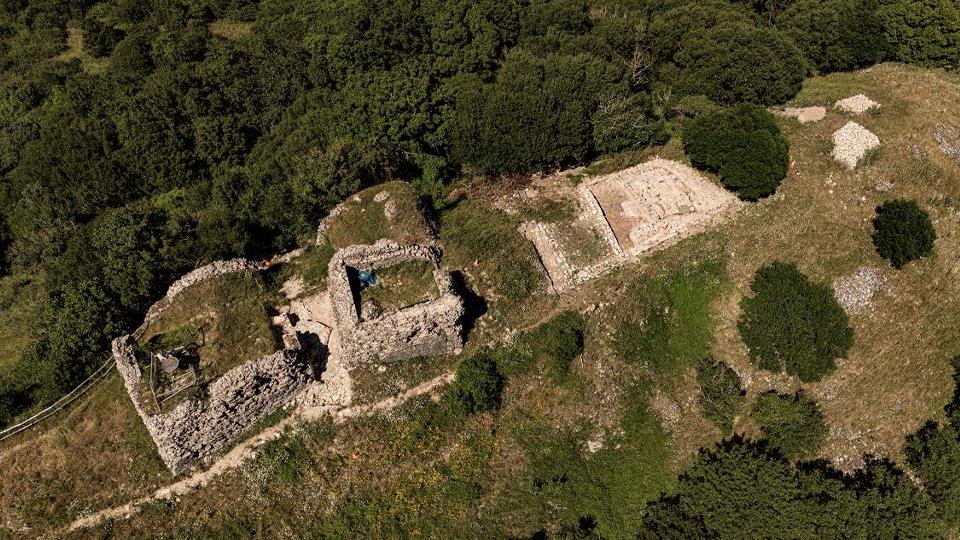 Parco Archeologico "Città del Tufo", Vitozza e la Roccaccia