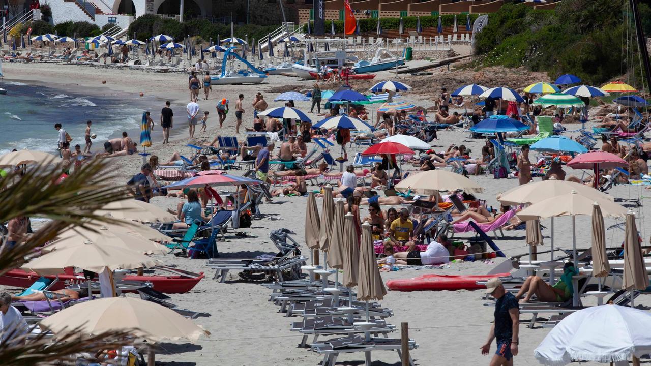 Turismo, la Sardegna batte ogni record: agosto cresce e settembre volta – I dati completi