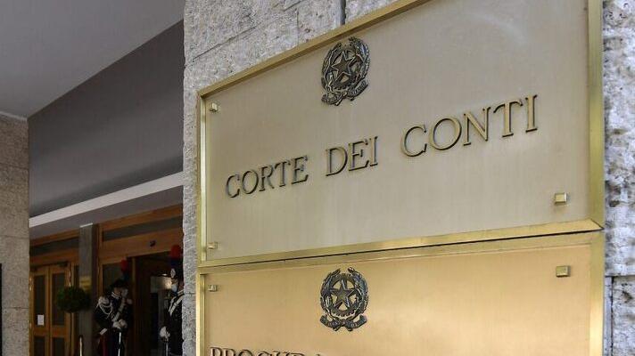 Montecatini, società aperta e subito chiusa dopo aver preso i contributi: due condanne