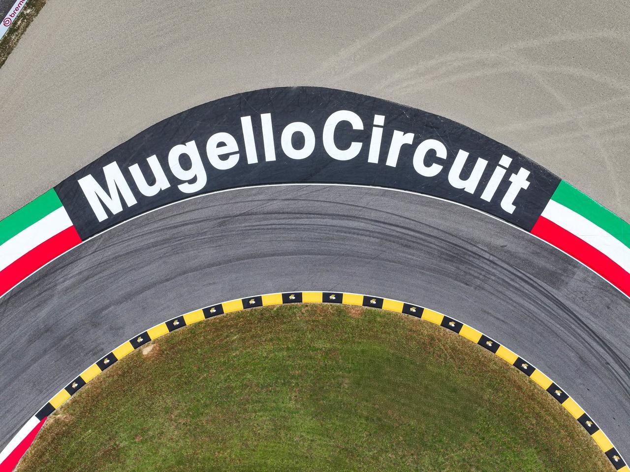 
	Foto Facebook Mugello Circuit

