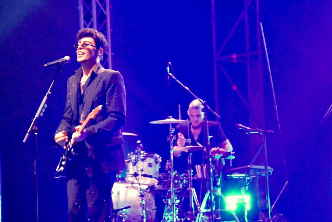 I The Kolors anticipano il concerto: niente sfida con Baby K e la Corsa degli Scalzi