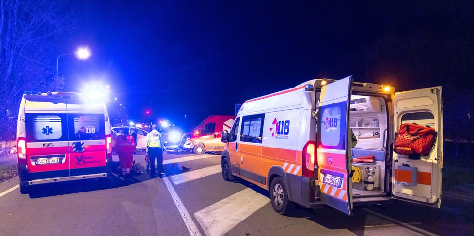 Investe una ciclista a Ferrara e non si ferma: la targa dell’auto potrebbe tradirlo