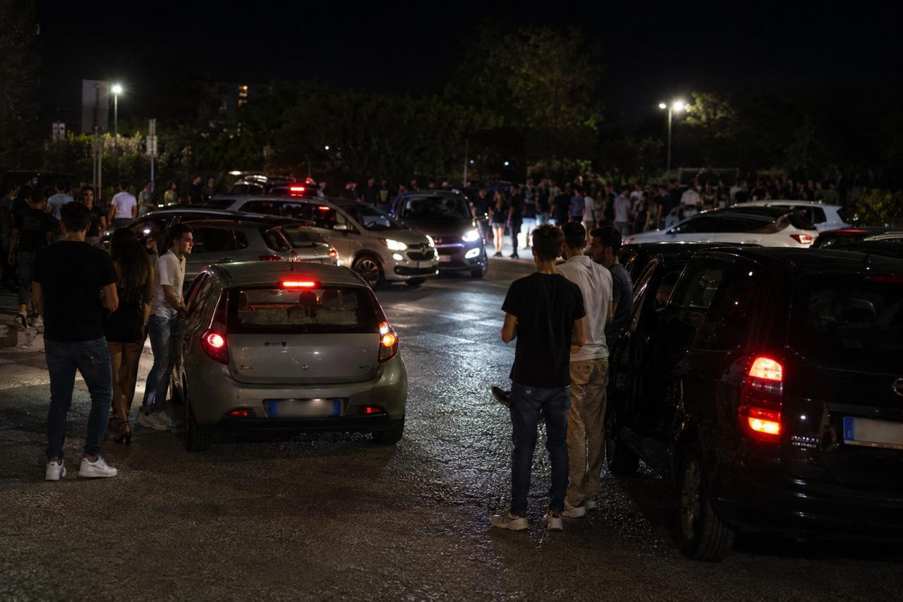 Taxi, regolari contro abusivi: «È un Far West»