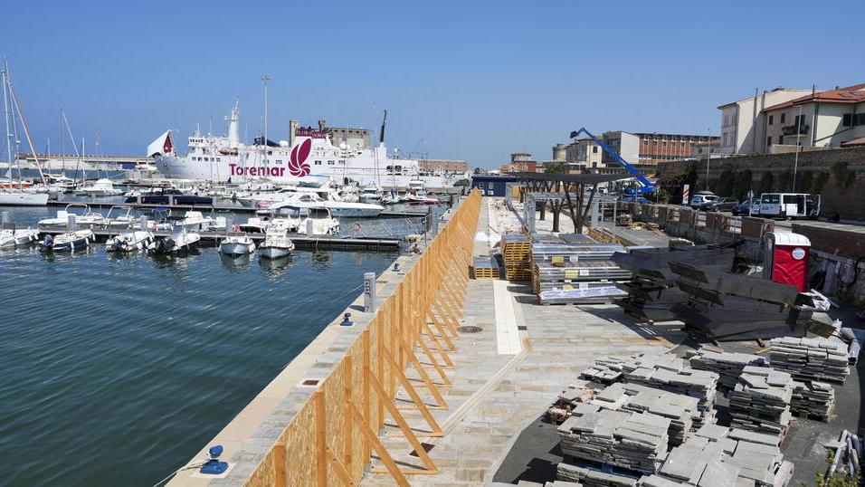 Livorno, i pontili trasformano la Darsena: da settembre traslocano le barche<br>