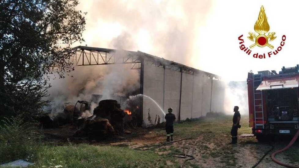 Le operazioni dei vigili del fuoco