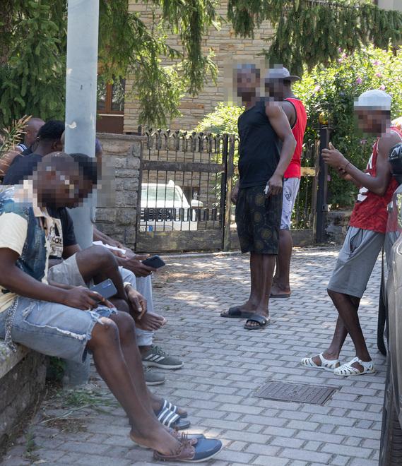 Omicidio a Montese, gli amici di Daouda sconvolti: «La sua vita? Casa e lavoro» 