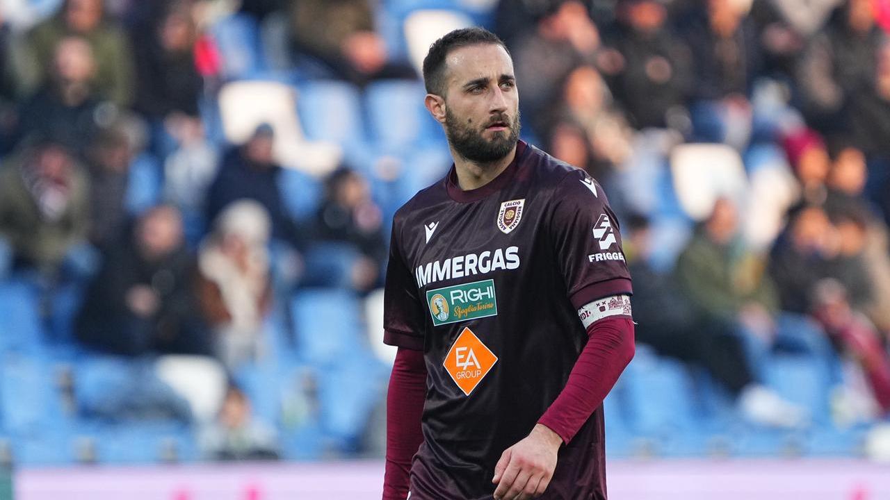 Paolo Rozzio, difensore e capitano della Reggiana, è nel mirino del Carpi