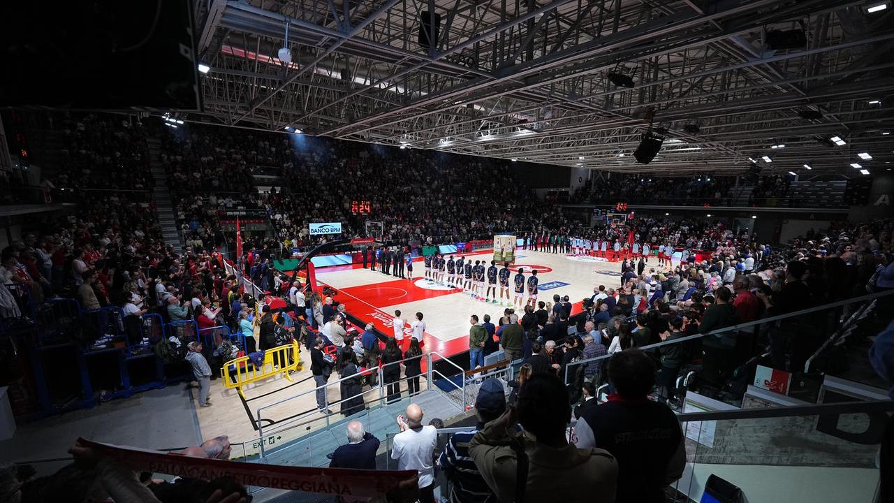 Pallacanestro Reggiana, ecco il calendario: debutto al Bigi con Trento, derby con la Virtus il 20 dicembre