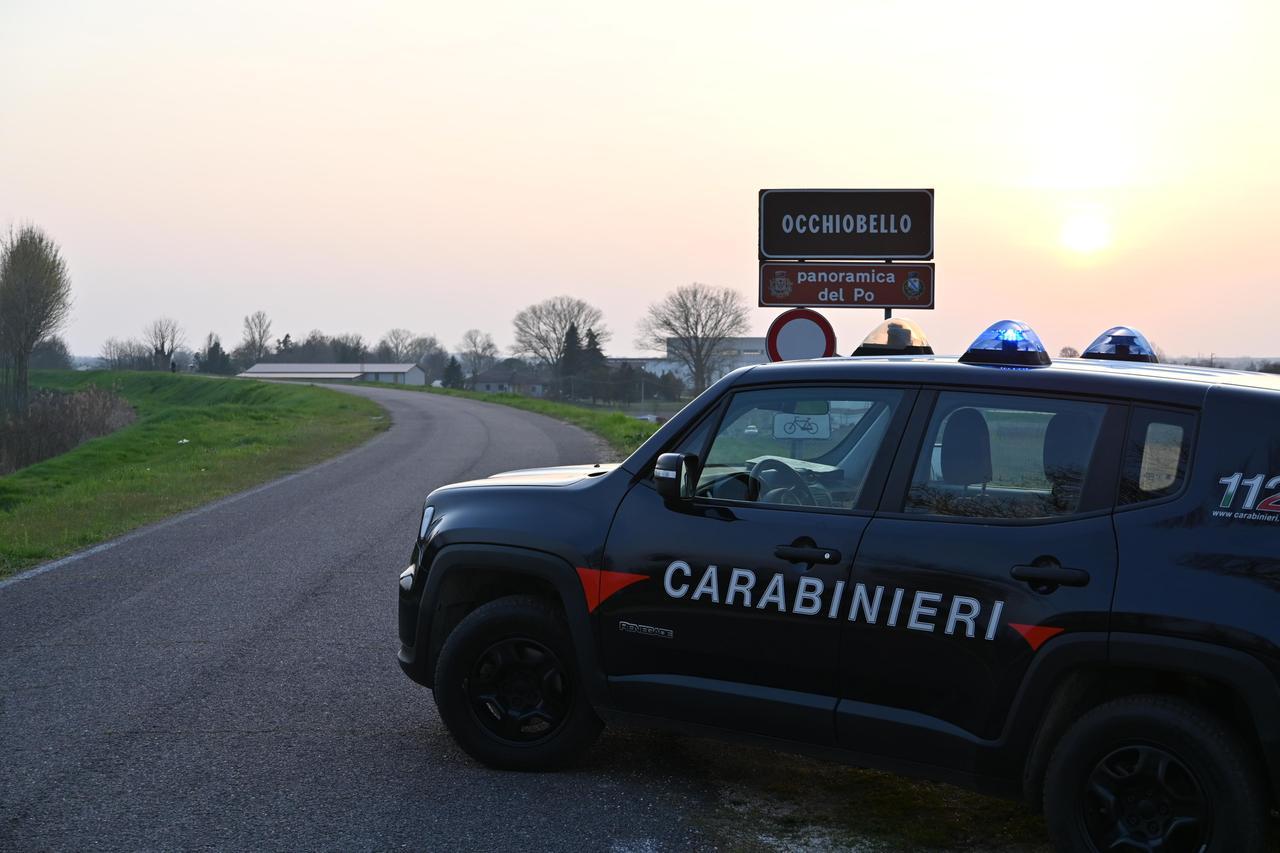 Occhiobello, controlli dei carabinieri: multe pesanti e sospeso un circolo privato
