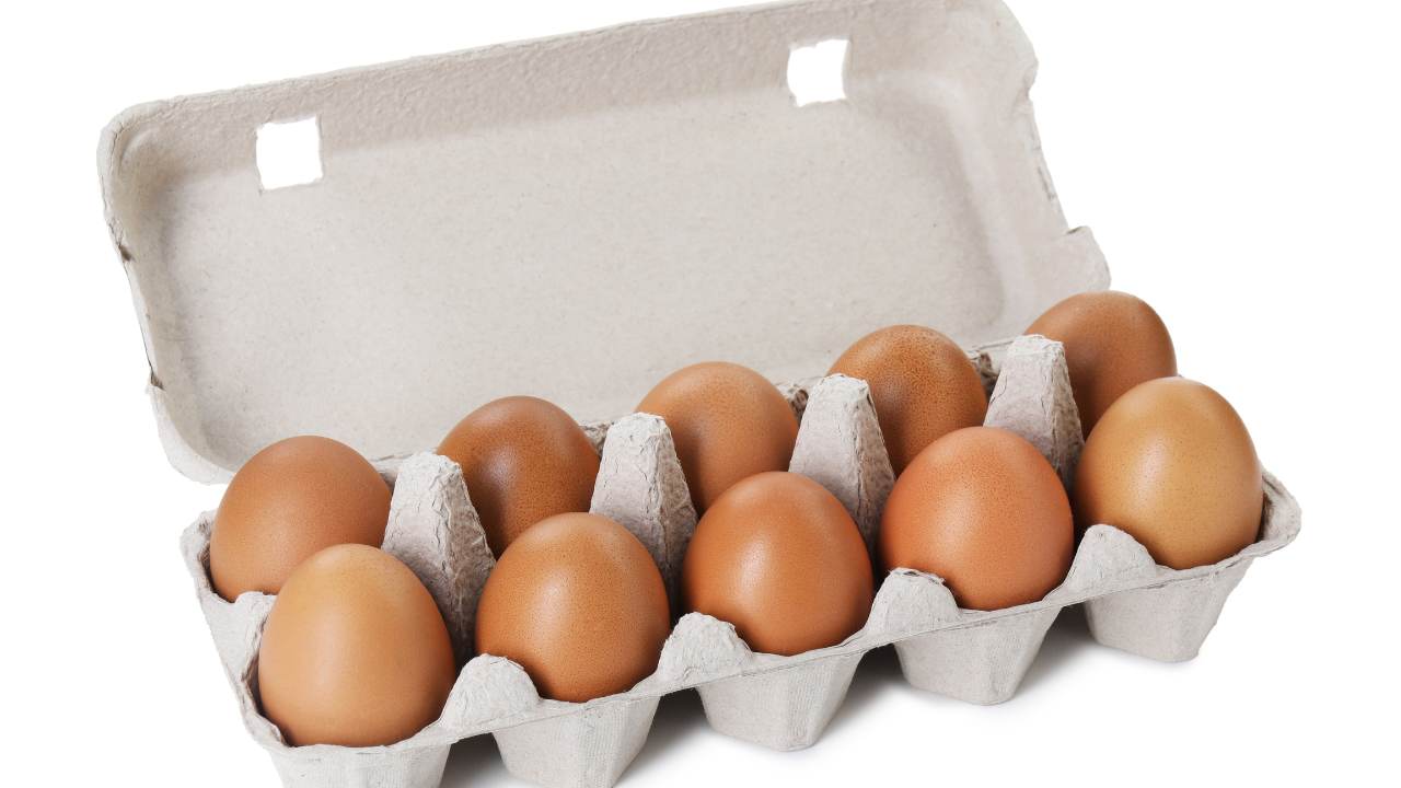 Uova fresche ritirate dai supermercati (foto di repertorio)