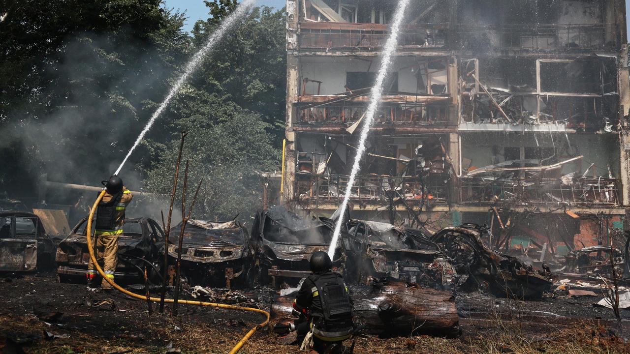 Drone ucraino abbattuto dalla contraerea russa precipita in spiaggia: 11 morti