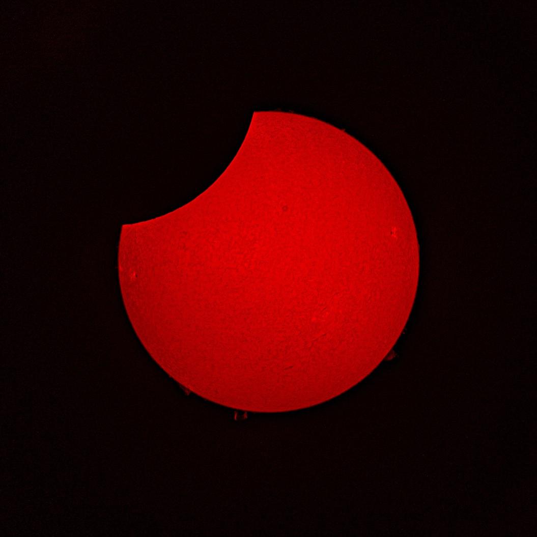 Eclissi di sole e galassie, spettacolo stellare il 12 agosto a Lampianu