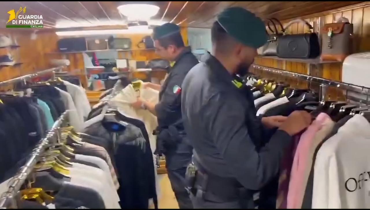 Gioielli di lusso e capi griffati, era tutto falso: maxi sequestro della Guardia di Finanza
