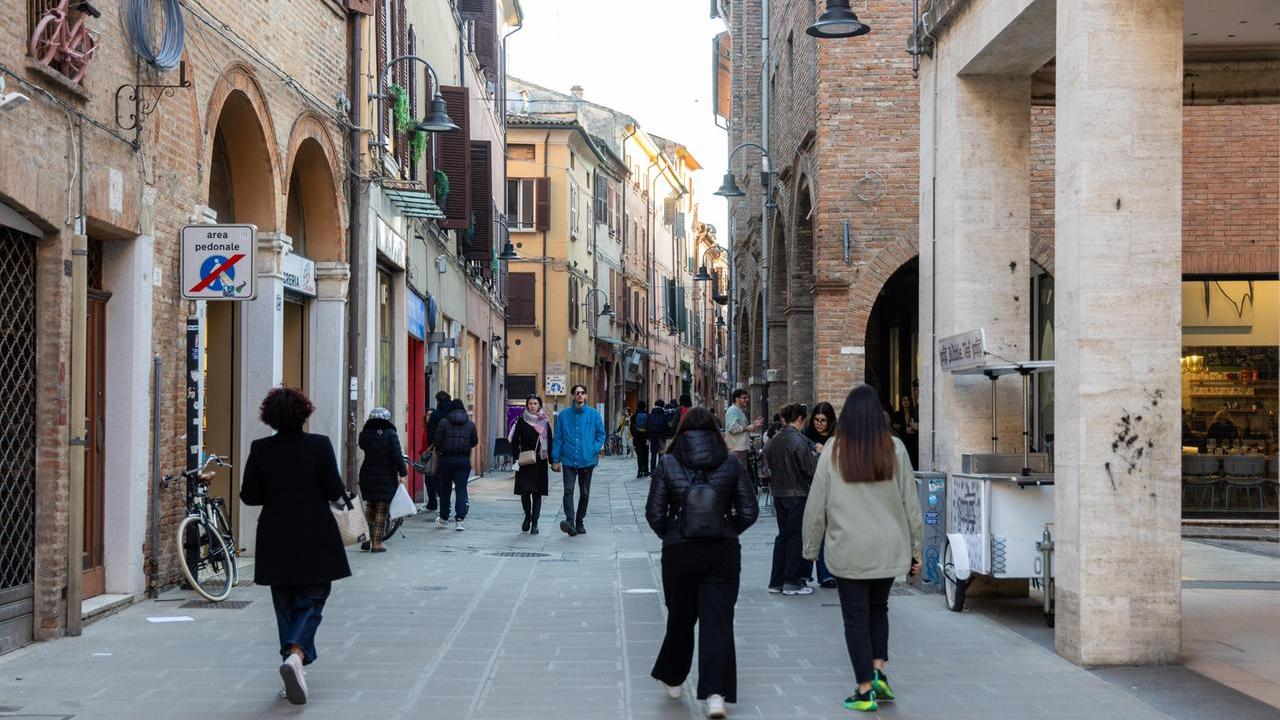Hub urbani, 2,24 milioni di euro dalla Regione per i progetti di Ferrara e provincia