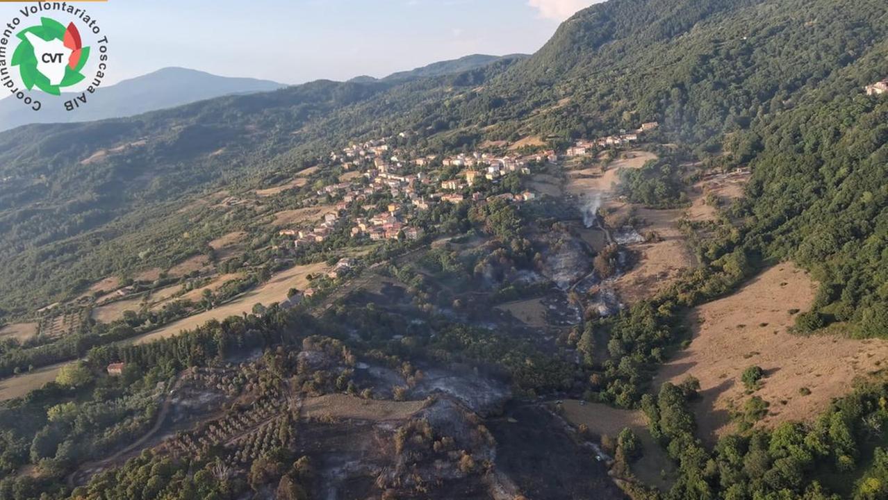 L'incendio dall'alto