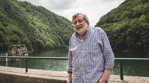 Morto Francesco Guccini, aveva 86 anni