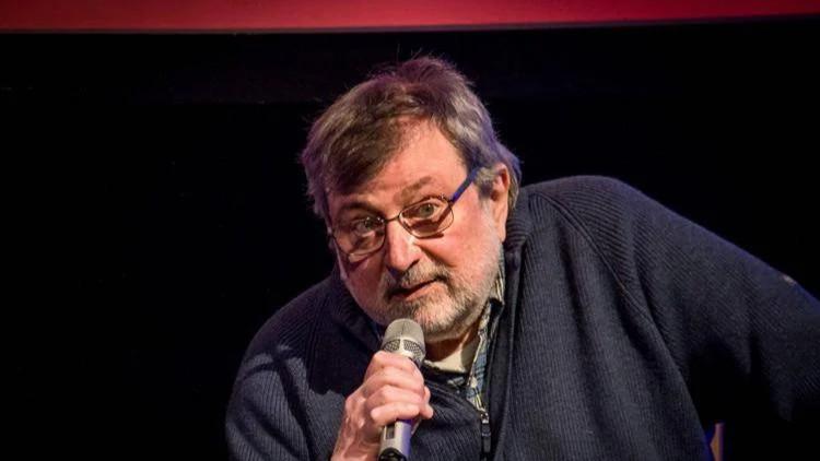 Guccini, l’ultimo dono è il romanzo “Calde le pere”: di cosa parla e quando uscirà