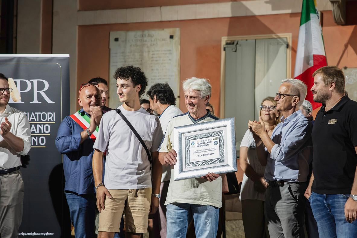 Palio del Parmigiano Reggiano: ha vinto il Caseificio Casale di Bismantova