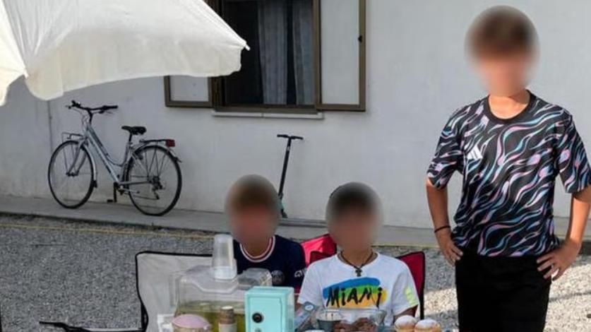 Stop al banchetto della limonata per il motorino, dopo la multa scatta la gara di solidarietà nazionale