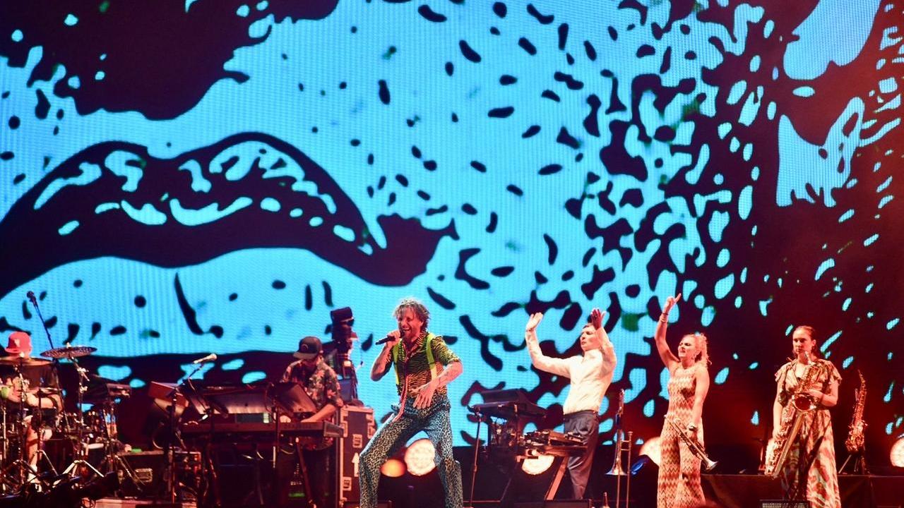 Jovanotti accende il suo Summer Party a Olbia: «Il divertimento contro le cose terribili che sentiamo»