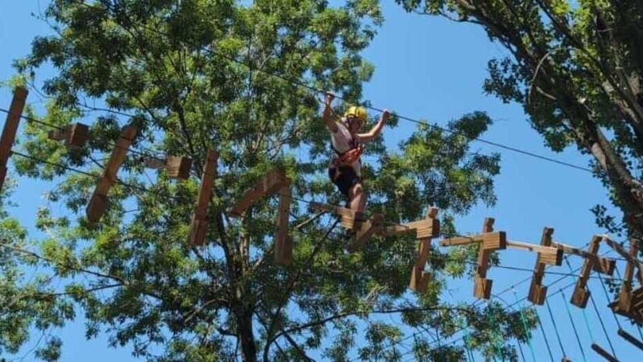 Il parco avventura ai laghi Curiel di Campogalliano: «È una risposta al degrado»