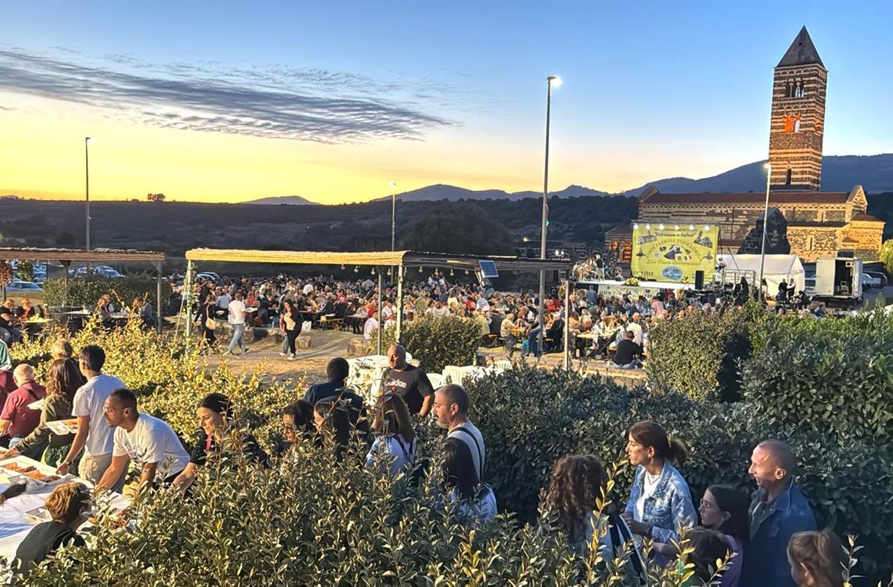 A Codrongianos è il giorno de Sos ciccioneddos