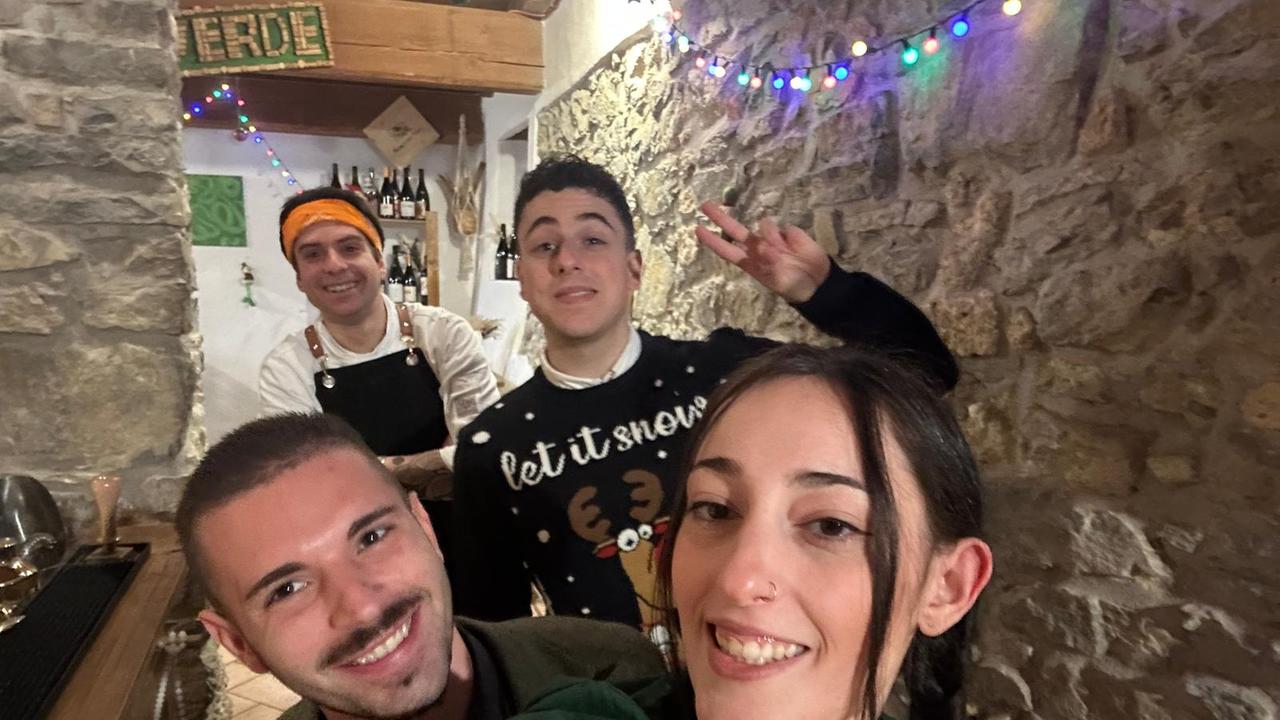 In primo piano Gabriele Pistolesi e Carolina Tagliaferri