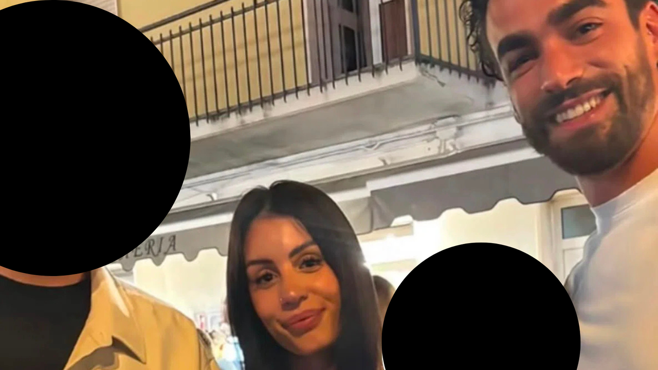 Temptation Island: Lory avvistato in Sardegna con Sara Palumbieri, ex di Gabriele Govoni