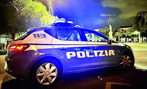 Giallo in centro  a Firenze, 41enne ferito all’occhio: aggressione o rissa? Verifiche in corso