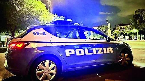 Giallo in centro a Firenze, 41enne ferito all’occhio: aggressione o rissa? Verifiche in corso