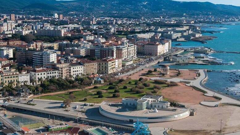 Tartarughe, squali zebra, rettili: all’Acquario di Livorno anche by night