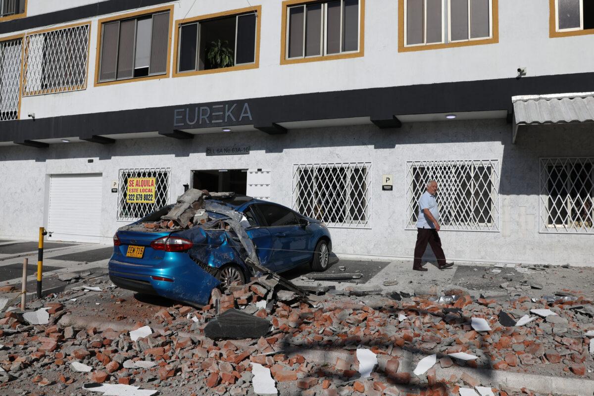 Terremoto in Colombia, scossa di magnitudo 7.4 avvertita fino in Ecuador: feriti e gravi danni