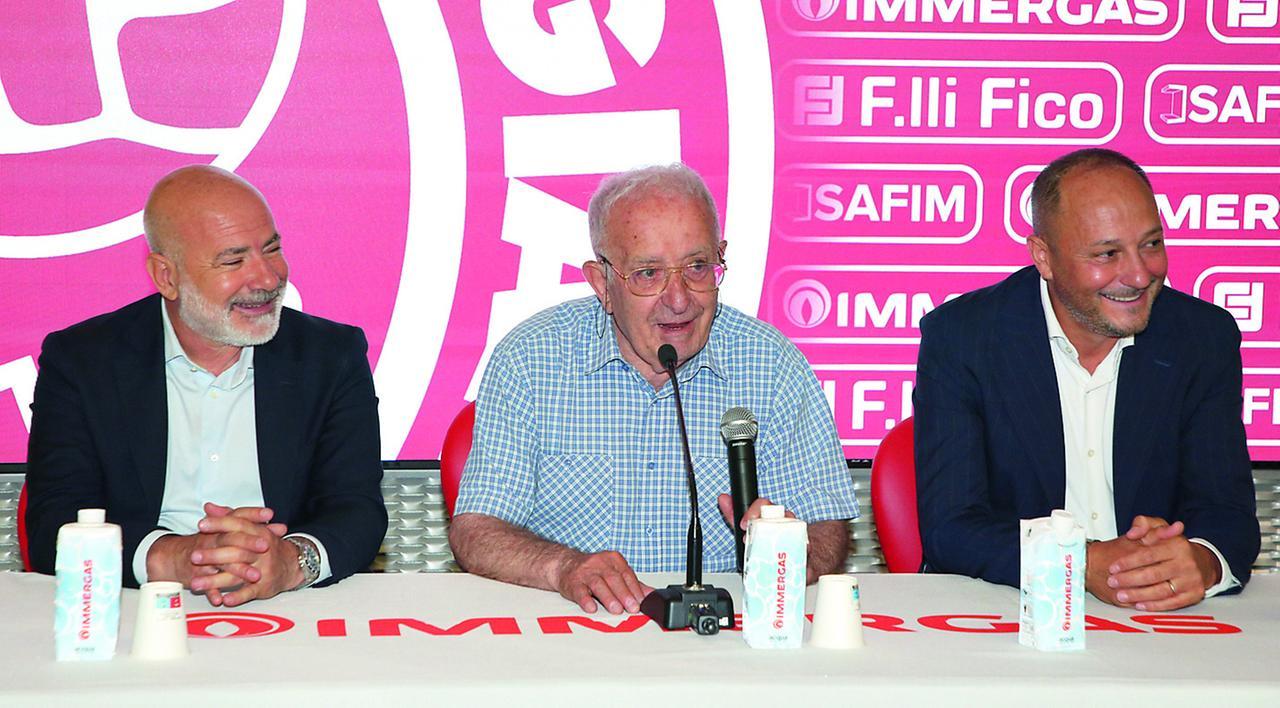 Versati due milioni di fideiussione: Salerno ha salvato la Reggiana